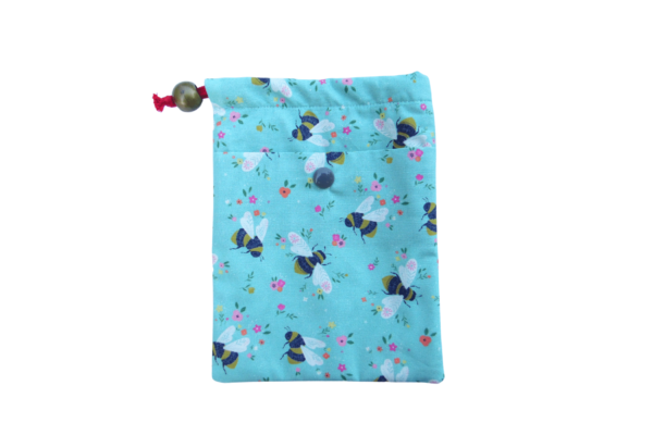 Pochette imperméble, sac de transport pour serviettes hygiéniques lavables et culottes menstruelles, fabriquée en france, Bretagne .biolunes Pochette bleue, abeille, coton biologique Capucine